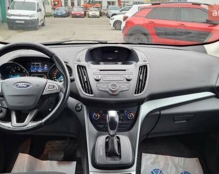 Белый Форд Куга, объемом двигателя 2 л и пробегом 201 тыс. км за 15500 $, фото 19 на Automoto.ua