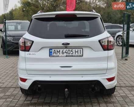 Белый Форд Куга, объемом двигателя 2 л и пробегом 333 тыс. км за 16855 $, фото 14 на Automoto.ua