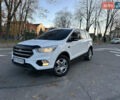 Белый Форд Куга, объемом двигателя 2 л и пробегом 243 тыс. км за 14700 $, фото 4 на Automoto.ua