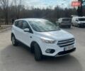 Белый Форд Куга, объемом двигателя 2 л и пробегом 100 тыс. км за 14900 $, фото 1 на Automoto.ua