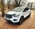 Белый Форд Куга, объемом двигателя 2 л и пробегом 128 тыс. км за 15000 $, фото 1 на Automoto.ua