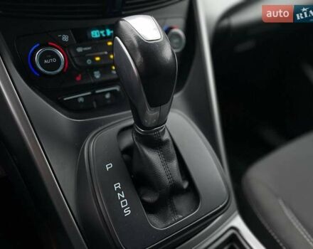 Белый Форд Куга, объемом двигателя 2 л и пробегом 193 тыс. км за 14500 $, фото 24 на Automoto.ua