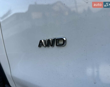 Белый Форд Куга, объемом двигателя 2 л и пробегом 243 тыс. км за 14700 $, фото 14 на Automoto.ua