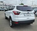 Форд Куга 2017 в Киеве на Automoto.ua Белый Форд Куга, объемом двигателя 2 л и пробегом 201 тыс. км за 15500 $, фото 13 на Automoto.ua
