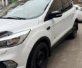 Білий Форд Куга, об'ємом двигуна 2 л та пробігом 255 тис. км за 15500 $, фото 1 на Automoto.ua