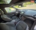 Белый Форд Куга, объемом двигателя 2 л и пробегом 190 тыс. км за 15000 $, фото 42 на Automoto.ua