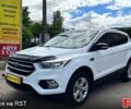 Белый Форд Куга, объемом двигателя 2 л и пробегом 210 тыс. км за 14700 $, фото 1 на Automoto.ua