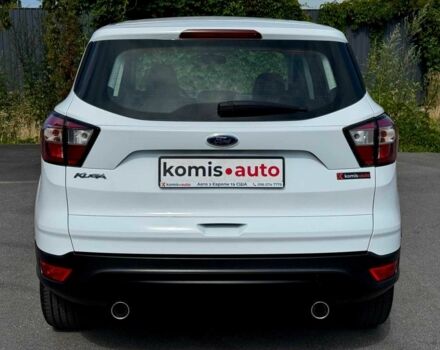 Білий Форд Куга, об'ємом двигуна 2 л та пробігом 183 тис. км за 15499 $, фото 9 на Automoto.ua