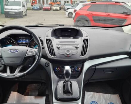 Форд Куга 2017 в Киеве на Automoto.ua Белый Форд Куга, объемом двигателя 2 л и пробегом 201 тыс. км за 15500 $, фото 18 на Automoto.ua