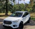 Білий Форд Куга, об'ємом двигуна 2 л та пробігом 101 тис. км за 14300 $, фото 1 на Automoto.ua
