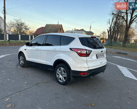 Белый Форд Куга, объемом двигателя 2 л и пробегом 243 тыс. км за 14700 $, фото 27 на Automoto.ua