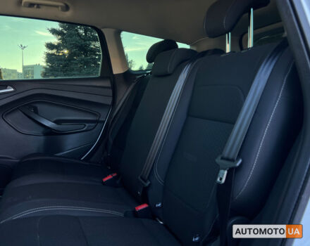Белый Форд Куга, объемом двигателя 2 л и пробегом 245 тыс. км за 16600 $, фото 9 на Automoto.ua