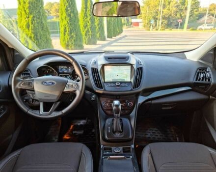 Білий Форд Куга, об'ємом двигуна 2 л та пробігом 193 тис. км за 15499 $, фото 7 на Automoto.ua