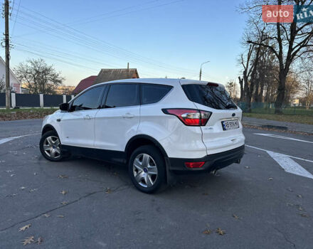 Белый Форд Куга, объемом двигателя 2 л и пробегом 243 тыс. км за 14700 $, фото 22 на Automoto.ua