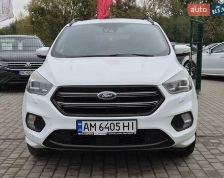 Белый Форд Куга, объемом двигателя 2 л и пробегом 333 тыс. км за 16855 $, фото 4 на Automoto.ua