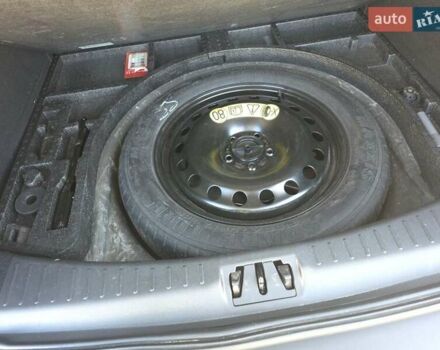 Белый Форд Куга, объемом двигателя 2 л и пробегом 174 тыс. км за 14399 $, фото 5 на Automoto.ua