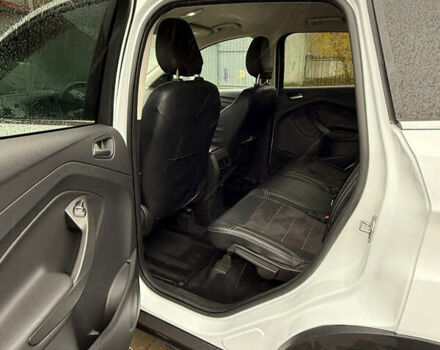 Білий Форд Куга, об'ємом двигуна 2 л та пробігом 174 тис. км за 15000 $, фото 6 на Automoto.ua