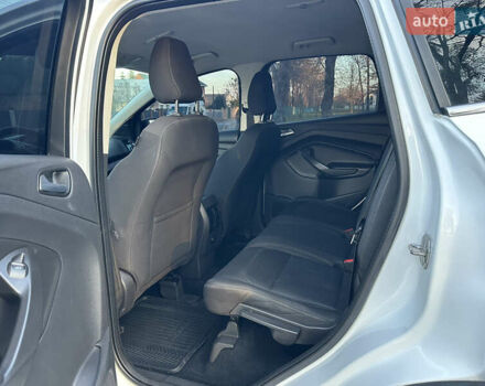 Белый Форд Куга, объемом двигателя 2 л и пробегом 243 тыс. км за 14700 $, фото 38 на Automoto.ua