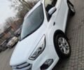 Белый Форд Куга, объемом двигателя 2 л и пробегом 210 тыс. км за 16500 $, фото 1 на Automoto.ua