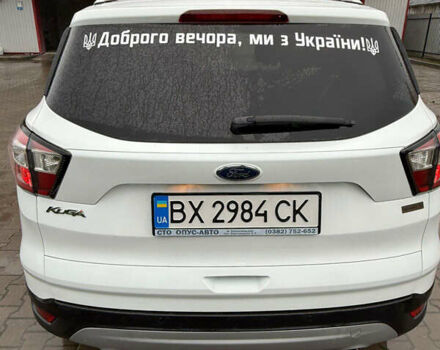 Білий Форд Куга, об'ємом двигуна 2 л та пробігом 174 тис. км за 15000 $, фото 2 на Automoto.ua