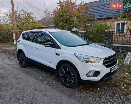 Белый Форд Куга, объемом двигателя 2 л и пробегом 181 тыс. км за 15700 $, фото 8 на Automoto.ua