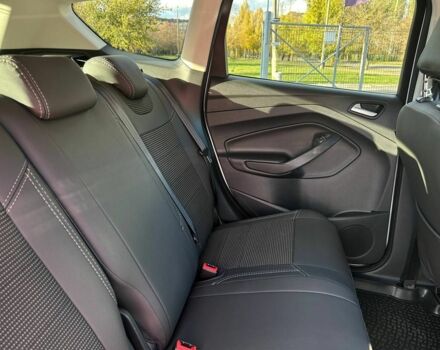 Форд Куга 2017 в Кривом Роге на Automoto.ua Белый Форд Куга, объемом двигателя 2 л и пробегом 96 тыс. км за 17200 $, фото 19 на Automoto.ua