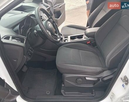 Білий Форд Куга, об'ємом двигуна 2 л та пробігом 242 тис. км за 15500 $, фото 20 на Automoto.ua