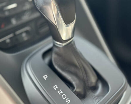 Белый Форд Куга, объемом двигателя 2 л и пробегом 85 тыс. км за 16900 $, фото 7 на Automoto.ua