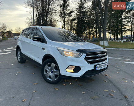 Белый Форд Куга, объемом двигателя 2 л и пробегом 243 тыс. км за 14700 $, фото 16 на Automoto.ua
