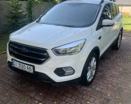 Білий Форд Куга, об'ємом двигуна 2 л та пробігом 203 тис. км за 16000 $, фото 1 на Automoto.ua