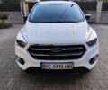 Білий Форд Куга, об'ємом двигуна 2 л та пробігом 69 тис. км за 18000 $, фото 1 на Automoto.ua