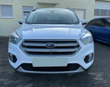 Белый Форд Куга, объемом двигателя 2 л и пробегом 58 тыс. км за 9100 $, фото 1 на Automoto.ua