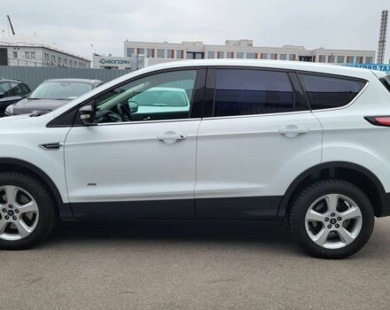Форд Куга 2017 в Киеве на Automoto.ua Белый Форд Куга, объемом двигателя 2 л и пробегом 201 тыс. км за 15500 $, фото 15 на Automoto.ua