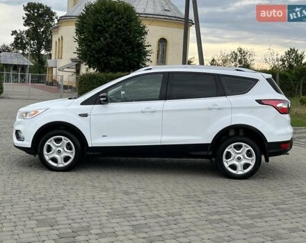 Білий Форд Куга, об'ємом двигуна 2 л та пробігом 164 тис. км за 15300 $, фото 2 на Automoto.ua
