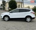 Білий Форд Куга, об'ємом двигуна 2 л та пробігом 164 тис. км за 15300 $, фото 2 на Automoto.ua