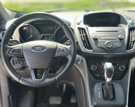 Белый Форд Куга, объемом двигателя 2 л и пробегом 80 тыс. км за 15800 $, фото 9 на Automoto.ua