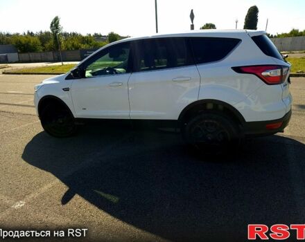Білий Форд Куга, об'ємом двигуна 2 л та пробігом 174 тис. км за 14400 $, фото 1 на Automoto.ua
