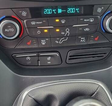 Білий Форд Куга, об'ємом двигуна 1.5 л та пробігом 112 тис. км за 14700 $, фото 13 на Automoto.ua