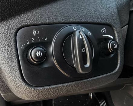 Білий Форд Куга, об'ємом двигуна 2 л та пробігом 193 тис. км за 15499 $, фото 6 на Automoto.ua