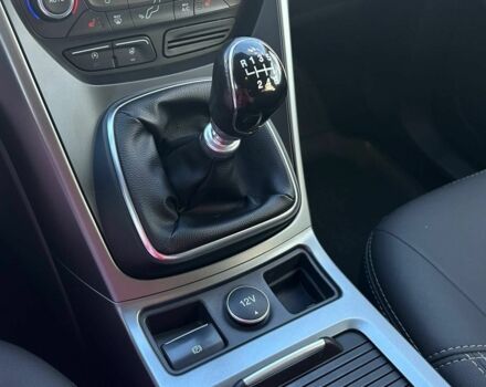 Форд Куга 2017 в Кривом Роге на Automoto.ua Белый Форд Куга, объемом двигателя 2 л и пробегом 96 тыс. км за 17200 $, фото 13 на Automoto.ua