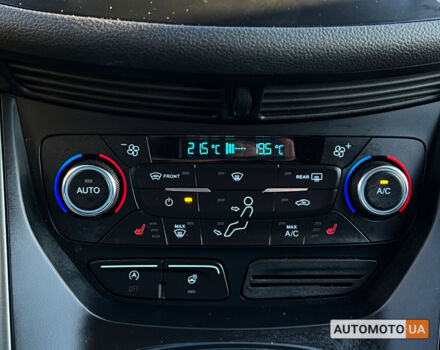 Белый Форд Куга, объемом двигателя 2 л и пробегом 245 тыс. км за 16600 $, фото 17 на Automoto.ua