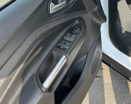 Білий Форд Куга, об'ємом двигуна 1.5 л та пробігом 168 тис. км за 15500 $, фото 13 на Automoto.ua