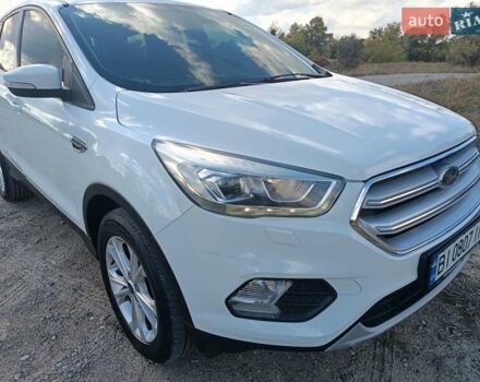 Білий Форд Куга, об'ємом двигуна 1.5 л та пробігом 138 тис. км за 17000 $, фото 6 на Automoto.ua
