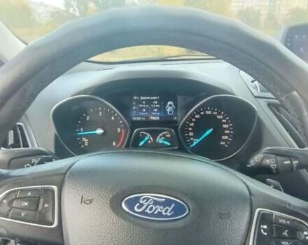 Білий Форд Куга, об'ємом двигуна 1.5 л та пробігом 138 тис. км за 17000 $, фото 5 на Automoto.ua