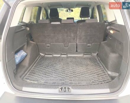 Білий Форд Куга, об'ємом двигуна 1.5 л та пробігом 138 тис. км за 17000 $, фото 7 на Automoto.ua