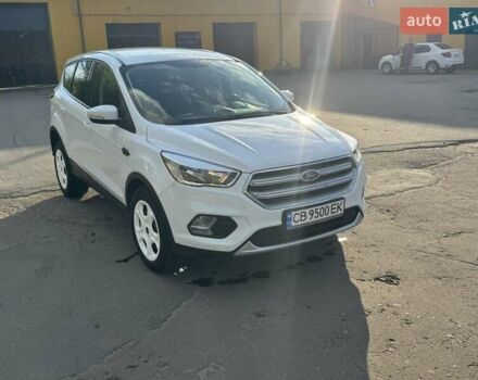 Білий Форд Куга, об'ємом двигуна 1.5 л та пробігом 168 тис. км за 15500 $, фото 8 на Automoto.ua