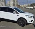 Белый Форд Куга, объемом двигателя 2 л и пробегом 180 тыс. км за 18500 $, фото 7 на Automoto.ua