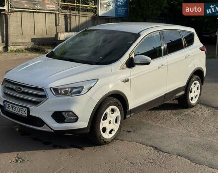 Білий Форд Куга, об'ємом двигуна 1.5 л та пробігом 116 тис. км за 17000 $, фото 21 на Automoto.ua