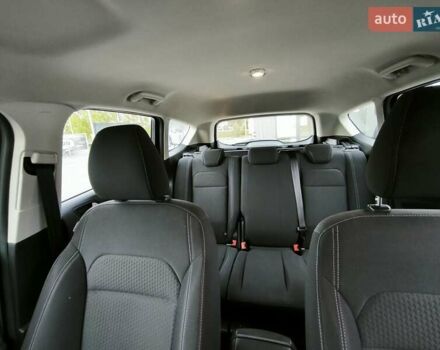 Белый Форд Куга, объемом двигателя 1.5 л и пробегом 180 тыс. км за 14400 $, фото 21 на Automoto.ua