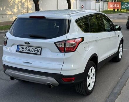 Білий Форд Куга, об'ємом двигуна 1.5 л та пробігом 116 тис. км за 17000 $, фото 18 на Automoto.ua